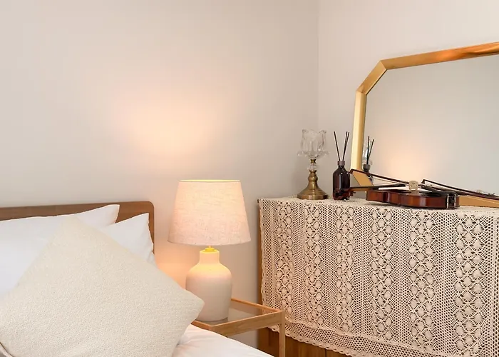 Classic Brand New 3br 3 Min To Station 10 Min To Gangnam Seongsu Jamsil Apartment
